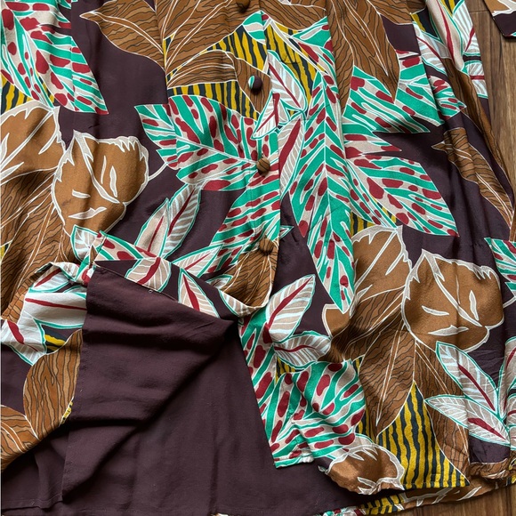 EUC Sezane Silk Amandine Skirt in Brown Botanical - Picture 4 of 5